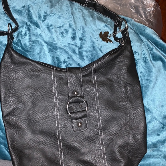 Basically brand new - Picture 1 of 2